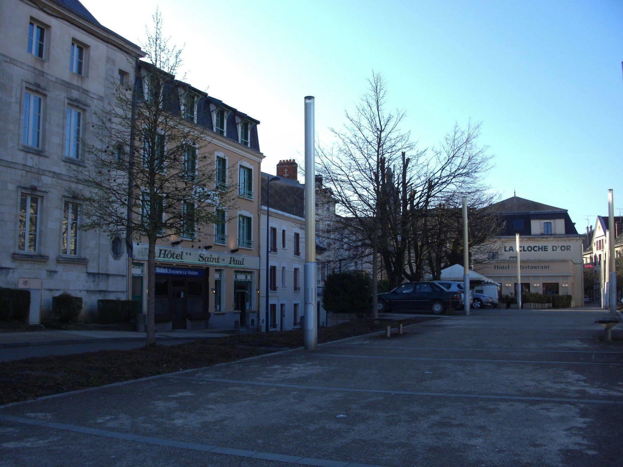 Hotel Bar Restaurant Saint Paul Verdun-sur-Meuse Eksteriør billede